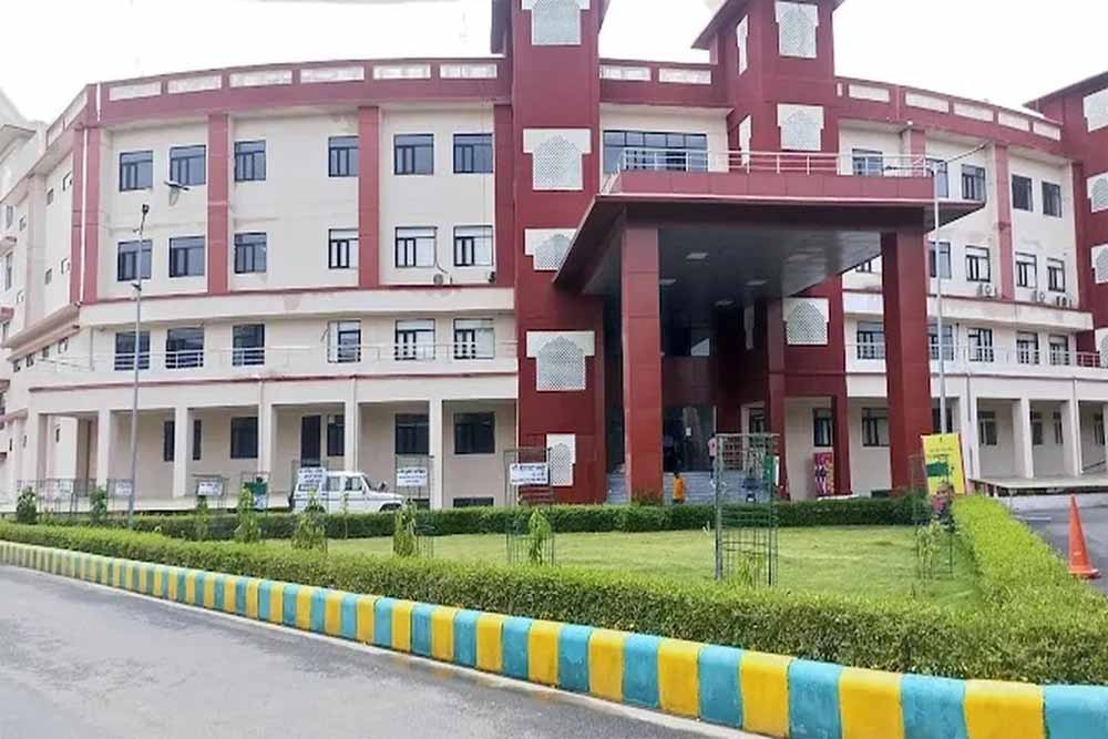 अलवर में बम धमकी का अलर्ट, मिनी सचिवालय को उड़ाने की दी गई चेतावनी