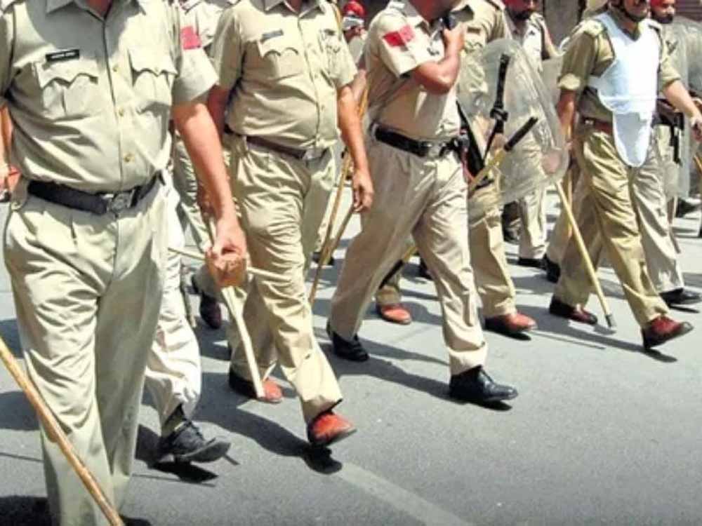 मध्य प्रदेश पुलिस में बड़ी भर्ती, आरक्षक और उप निरीक्षक के 8,000 पदों के लिए आवेदन जल्द