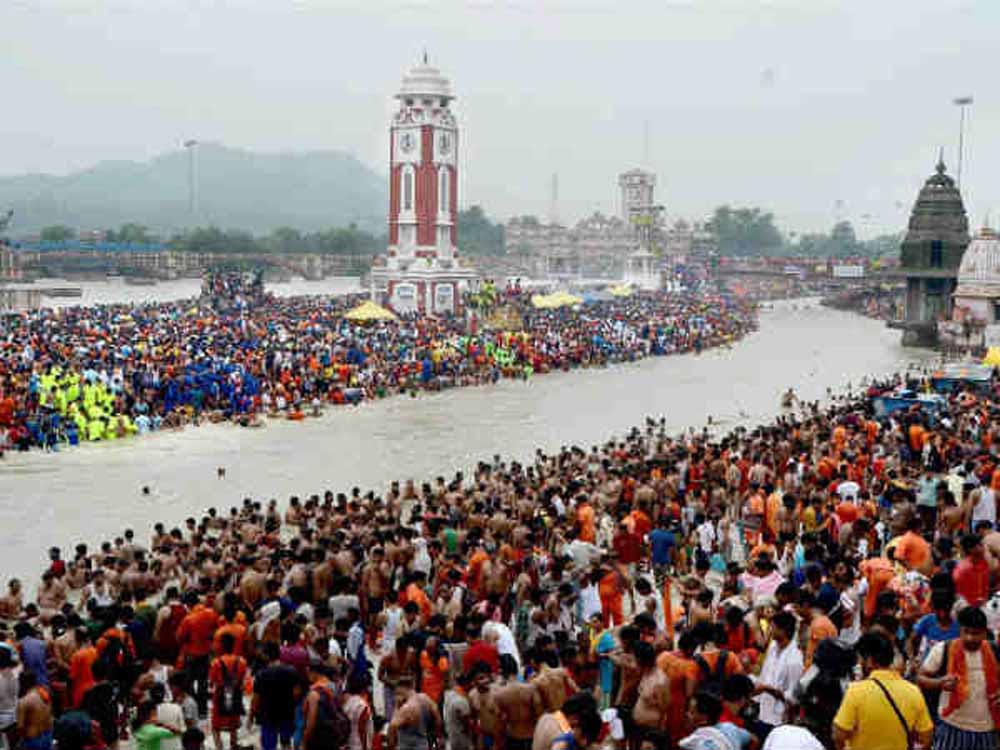 अर्धकुंभ 2027 की भव्य तैयारी शुरू, अखाड़ों ने किया शाही स्नानों का शेड्यूल जारी