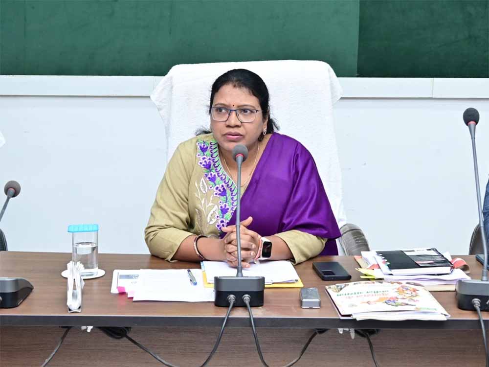 गौरेला-पेण्ड्रा-मरवाही में ‘मोर गाँव मोर पानी’ अभियान को गति देने के निर्देश