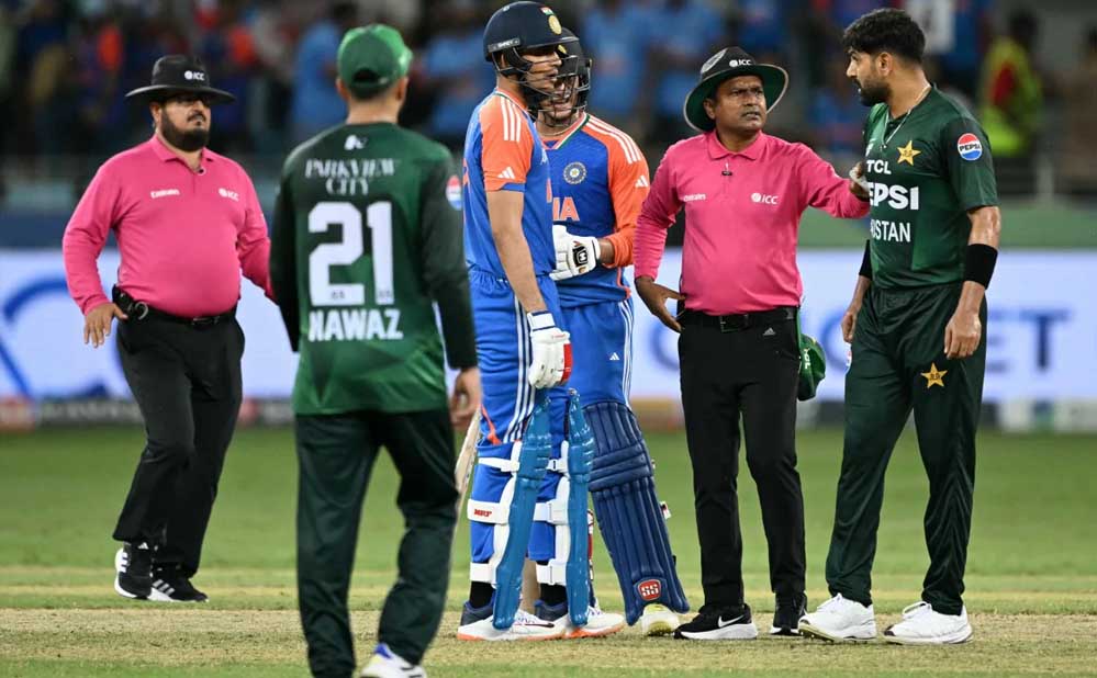 भारत और पाकिस्तान की एशिया कप फाइनल में टक्कर? समझिए कौन बन रहा फाइनलिस्ट