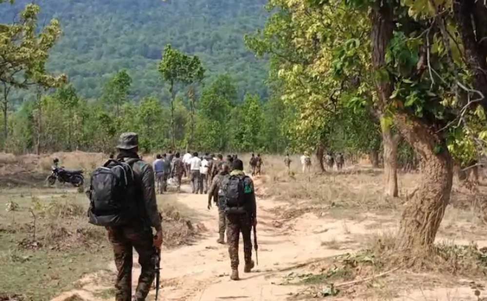 नारायणपुर में मुठभेड़, सुरक्षाबलों ने एक नक्सली को किया ढेर