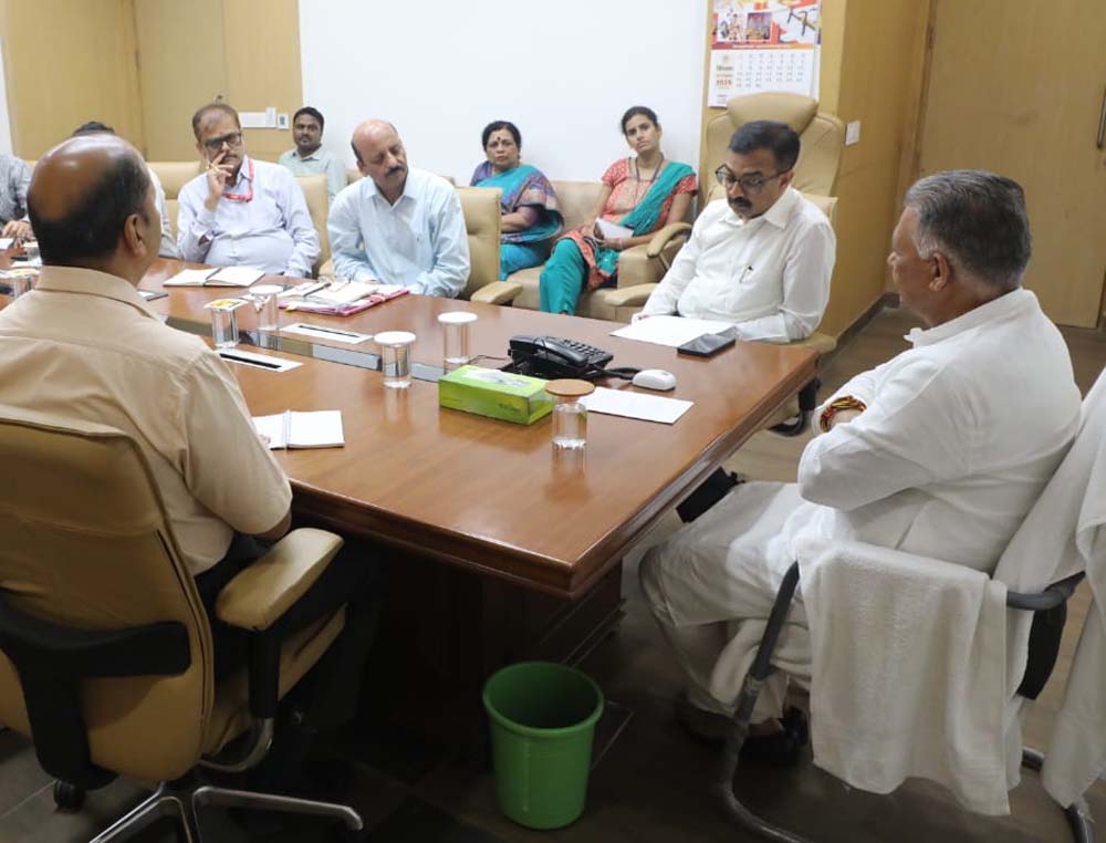 अनाधिकृत रूप से उपस्थिति दर्ज करने वाले अतिथि विद्वानों के प्रकरण शीघ्र किए जाएं निराकृत: मंत्री परमार