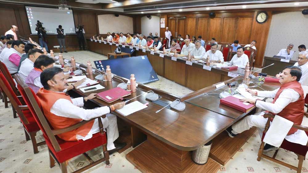 मोहन कैबिनेट का बड़ा फैसला: डायरेक्ट नगर निगम चुनाव और स्क्रैप पॉलिसी की हरी झंडी