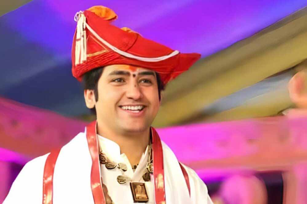 बाबा बागेश्वर का नवरात्रि संदेश: इस बार लेना होगा बड़ा प्रण