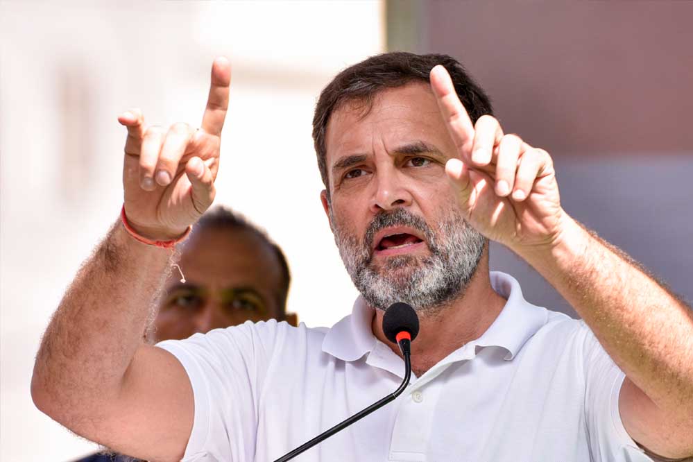 गठबंधन की सियासत में कांग्रेस की चाल बदलती, विवादित बिल पर अचानक बदला रुख