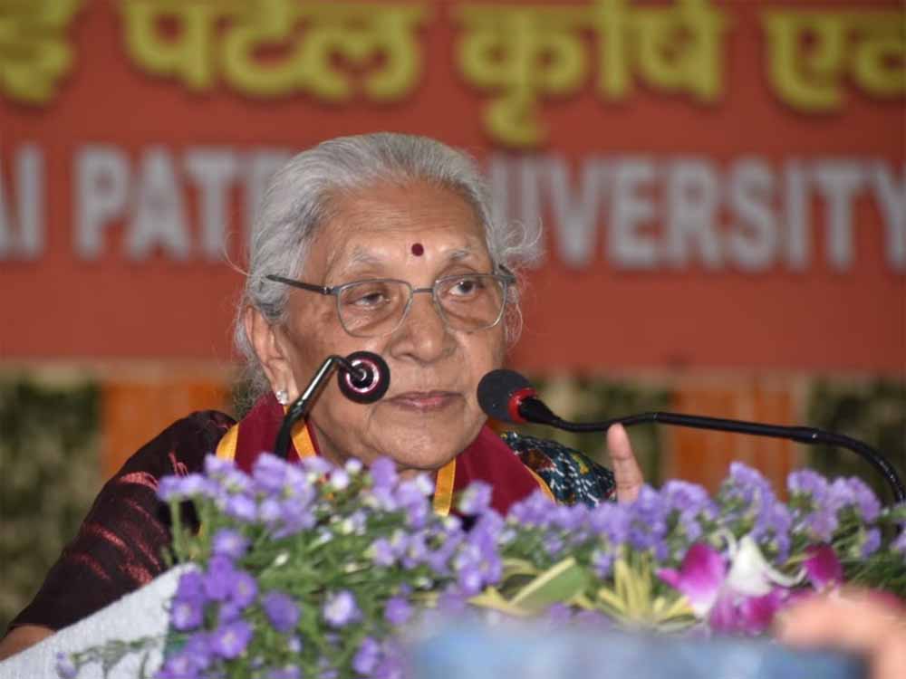 सरकारी नौकरी सिर्फ नाम की? शिक्षकों और वैज्ञानिकों से नाराजगी जाहिर की राज्यपाल ने