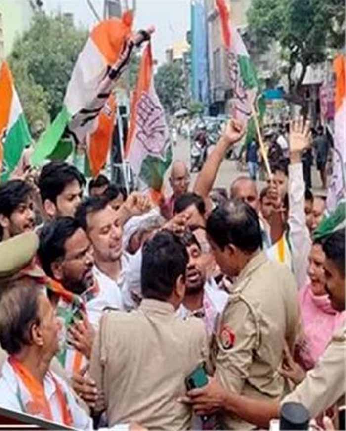 रास्ते में रुके कांग्रेस कार्यकर्ता, पुलिस के साथ हुई विवादित भिड़ंत