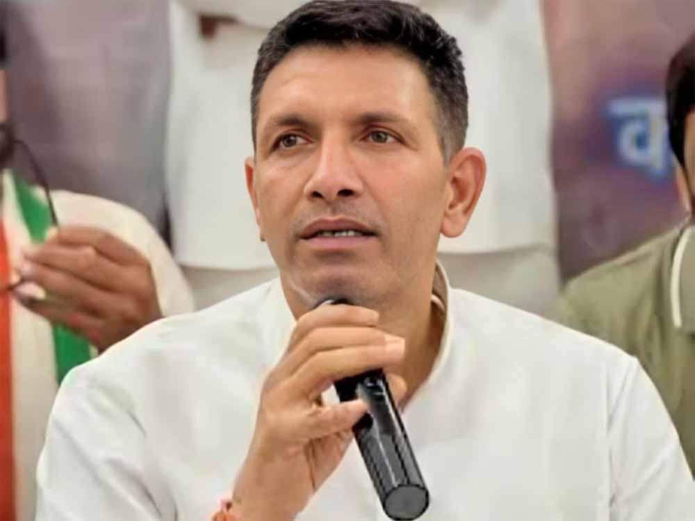 चोरों का शिकार बने Jitu Patwari, CCTV तार काटकर की चोरी की कोशिश