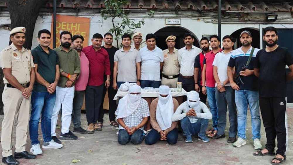दिल्ली में गैंगस्टर नेटवर्क पर पुलिस का शिकंजा, काला जठेड़ी गिरोह के 6 गुर्गे हथियारों संग गिरफ्तार