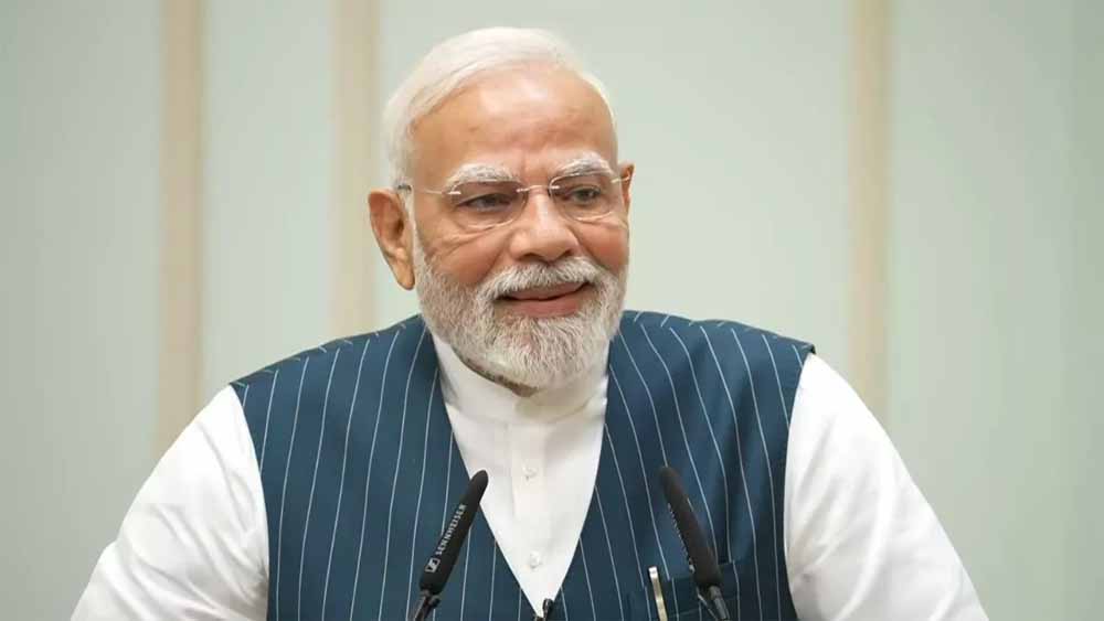 पीएम मोदी बोले- कांग्रेस ने बढ़ाया बजट, हमने घटाया; दिवाली से पहले खुशियों की खबर