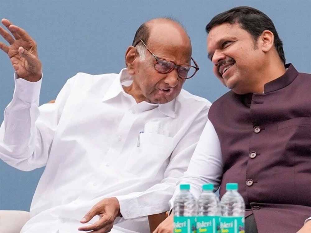 भाजपा विधायक के विवादित शब्दों पर शरद पवार का ऐक्शन, फडणवीस से मांगी सफाई