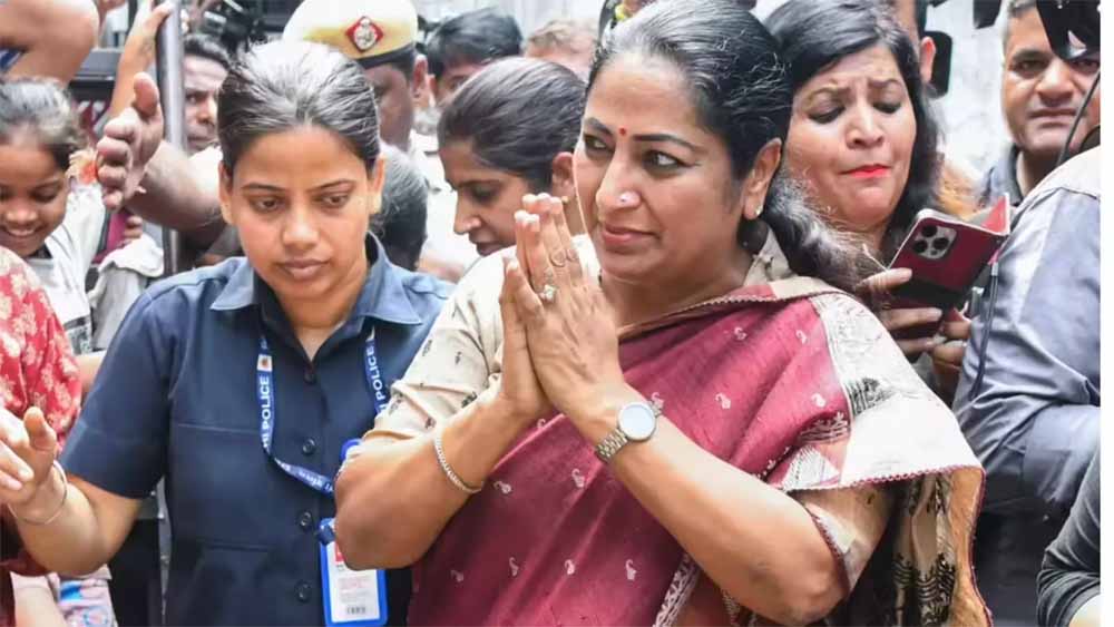 दिल्ली में पहली बार! छठ पूजा अब यमुना के दोनों किनारों पर, सीएम रेखा गुप्ता ने किया बड़ा ऐलान