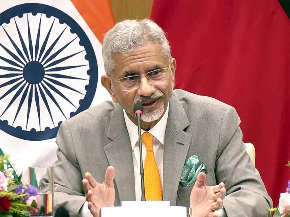 एस जयशंकर बोले: अमेरिका के साथ मजबूत रिश्तों को प्राथमिकता, मोदी-ट्रंप के संबंध हैं शानदार