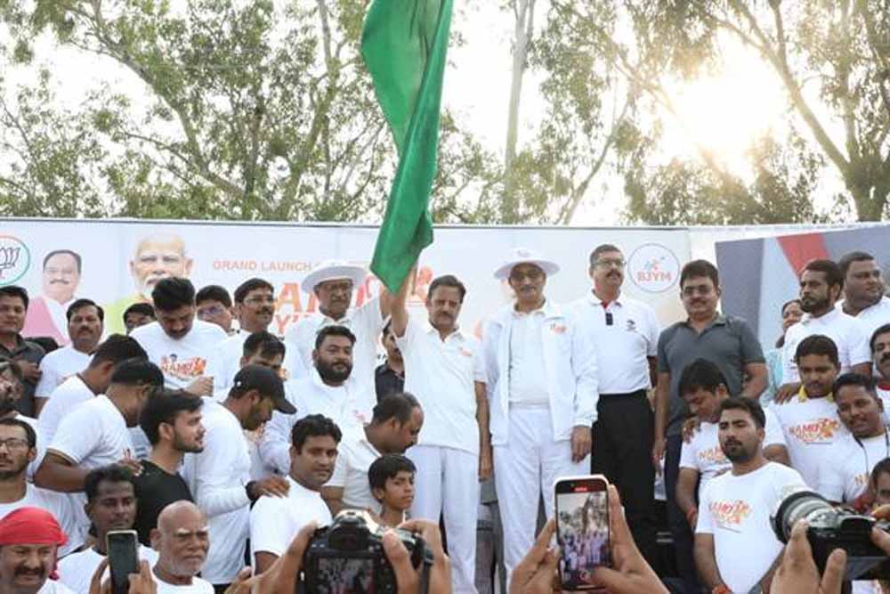 नशे से दूर रहते हुए स्वस्थ एवं तनाव मुक्त जीवन जीने का संकल्प ले : उप मुख्यमंत्री शुक्ल