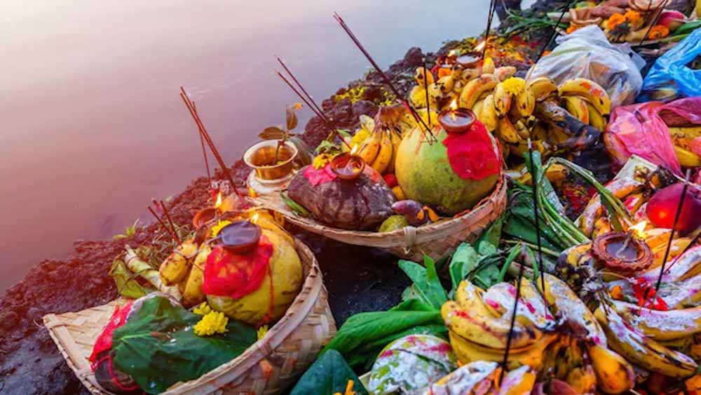 छठ पर्व का पहला चरण: खरना पर आम की लकड़ी से बनता है प्रसाद, जानें वजह