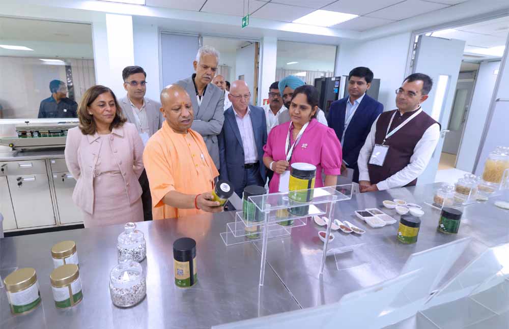 वाराणसी में आयोजित डायरेक्ट सीडेड राइस कॉन्क्लेव में बोले मुख्यमंत्री