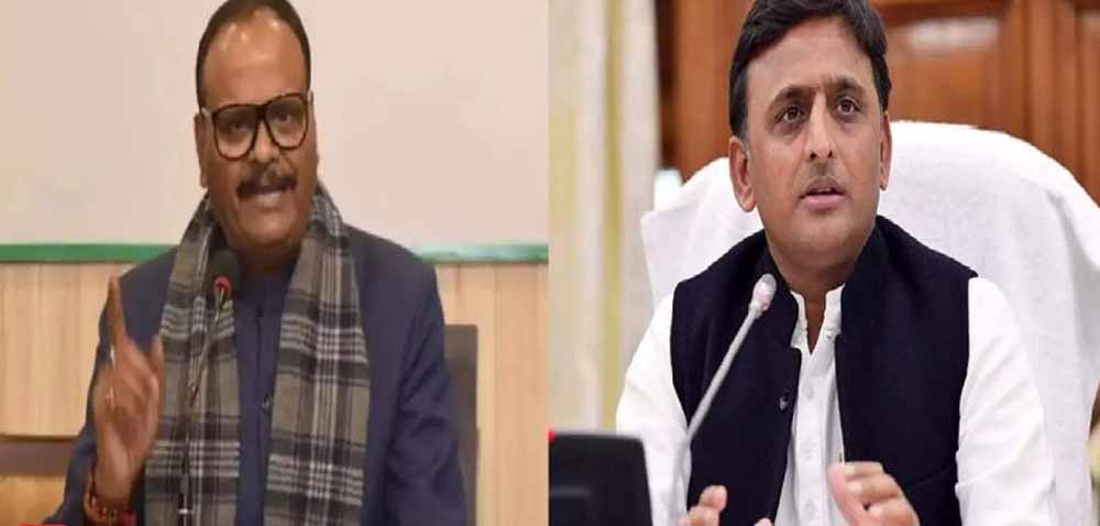 उपमुख्यमंत्री ब्रजेश पाठक का सपा अध्यक्ष अखिलेश यादव पर पलटवार, बोले – सपा का लोकतंत्र और संविधान से कोई लेना-देना नहीं