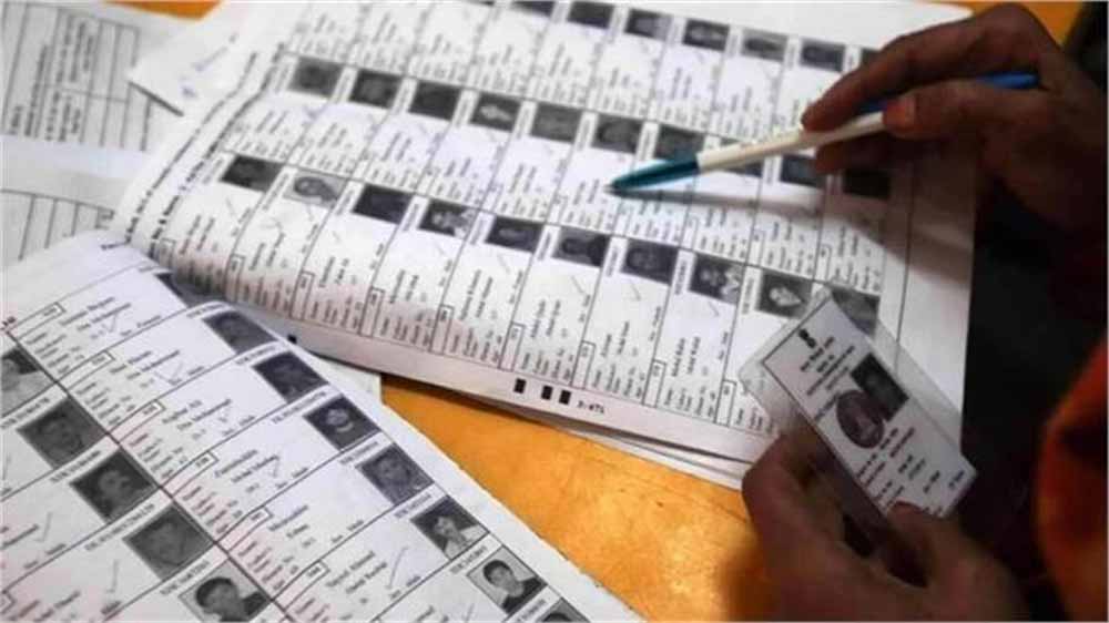 MP में भी लागू होगा ‘SIR’ अभियान: चुनाव आयोग की निगरानी में 5.75 लाख वोटर संदेह के घेरे में