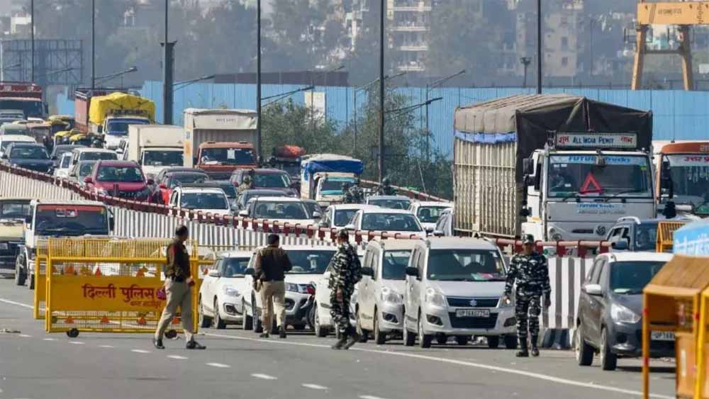 दिल्लीवासियों के लिए बड़ी खबर: प्रदूषण फैलाने वाली गाड़ियां होंगी बंद