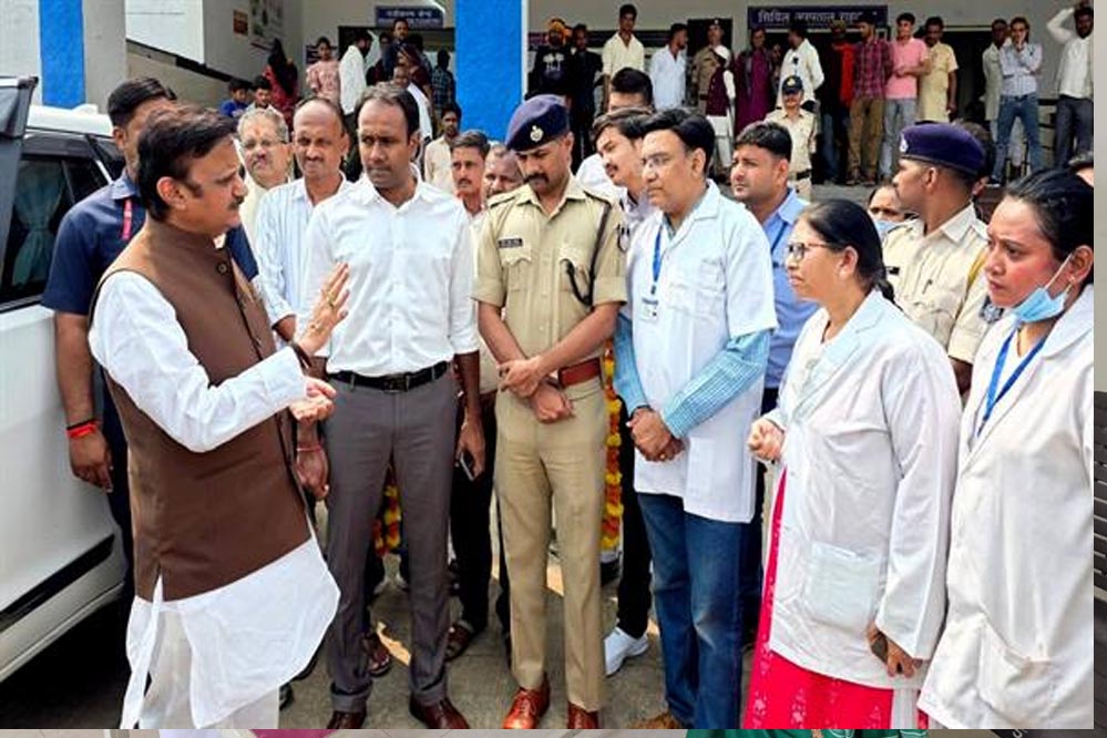 उप मुख्यमंत्री  शुक्ल ने गर्भवती माताओं की शत-प्रतिशत जांच सुनिश्चित करने के दिए निर्देश