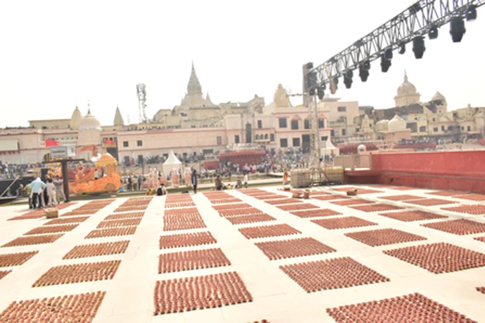 सीएम योगी की मंशा के अनुरूप चल रहे महाभियान ने बनाया व्यापक जनसंपर्क व संवाद का रिकॉर्ड