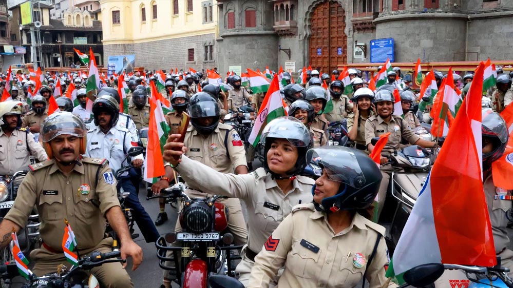 6 नवंबर से बदलेंगे इंदौर के चेकिंग पॉइंट, पुलिस एक्शन में पेश करेगी बॉडी कैमरा और POS मशीन