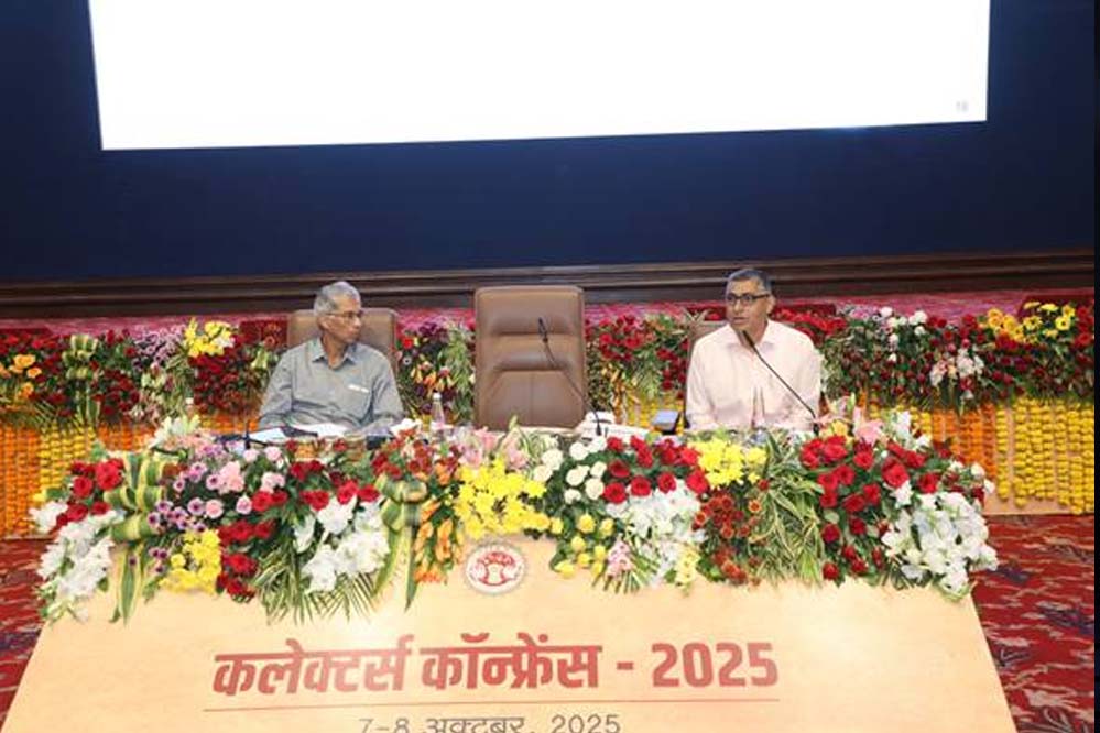 जिलों से विलेज एक्शन प्लान शीघ्र तैयार करने की अपेक्षा : मुख्य सचिव जैन