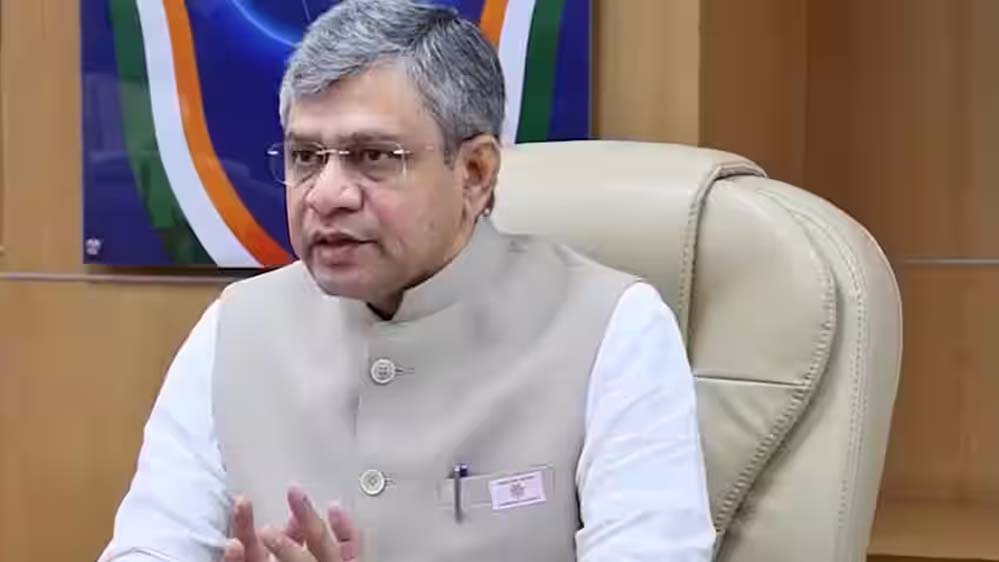 रेल आपूर्तिकर्ताओं के लिए चेतावनी — घटिया सामग्री पर बैन व ब्लैकलिस्टिंग की तैयारी