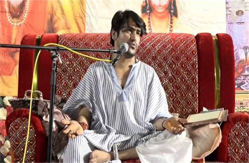 ‘AI से बनाए जा रहे मेरे फेक वीडियो’ — बागेश्वर धाम सरकार का सनसनीखेज आरोप!