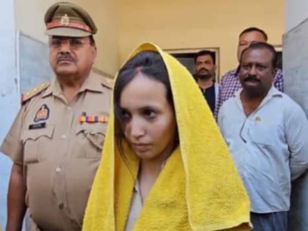 भैया दूज की अनोखी जश्न: जेल अधीक्षक को तिलक लगाकर ड्रम वाली मुस्कान ने मनाई खुशी