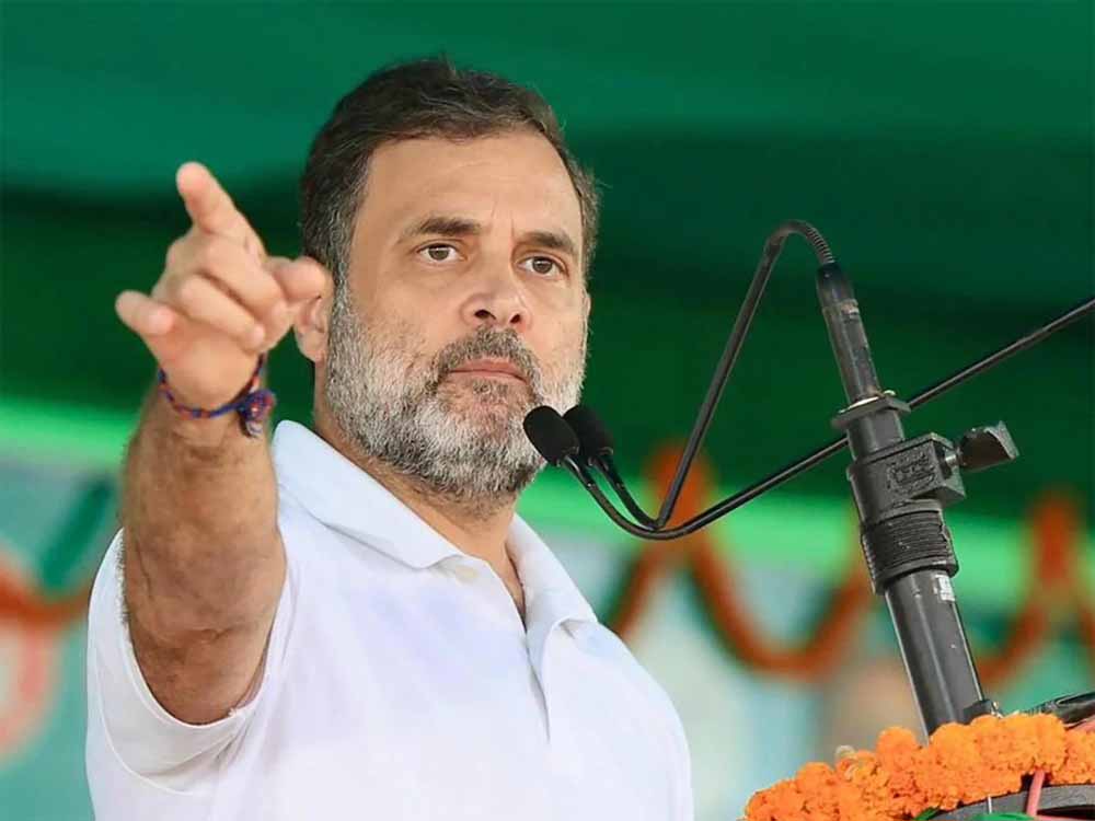 राहुल गांधी बोले—इस मर्द से ज्यादा हिम्मत थी इंदिरा गांधी में! पीएम मोदी पर कसा तंज