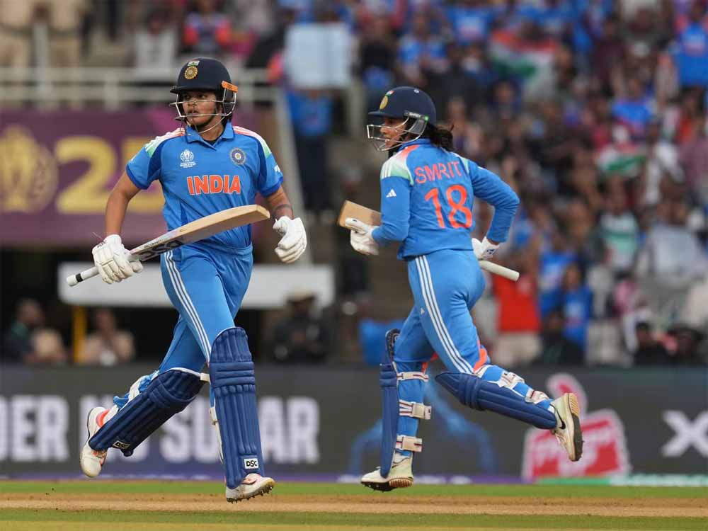 शेफाली-स्‍मृति ने दिलाई शानदार शुरआत, भारत के 50 रन हुए पूरे