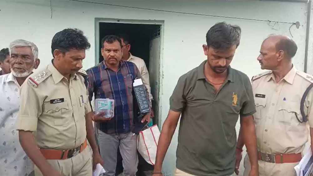 नकली नोटों का गढ़ बेनकाब: मालेगांव कनेक्शन के साथ इमाम के घर से 12 लाख रुपये के फर्जी नोट जब्त