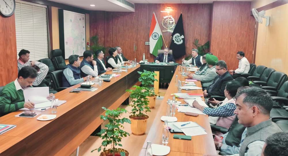 एक्सटॉर्शन गैंग्स पर कार्रवाई तेज: डोजियर बनेगा, अवैध संपत्तियों पर चलेगा बुलडोज़र