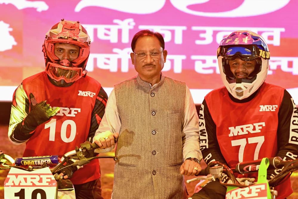 जीवन अनमोल है – हेलमेट पहनें, जिम्मेदार बनें : मुख्यमंत्री साय