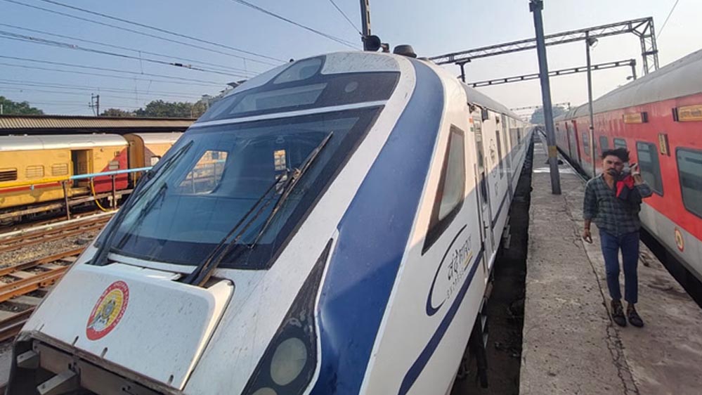 वंदे भारत ट्रेन के नए रैक से इंदौर-नागपुर यात्रा होगी आसान, एक हजार से अधिक यात्री ले सकेंगे सफर