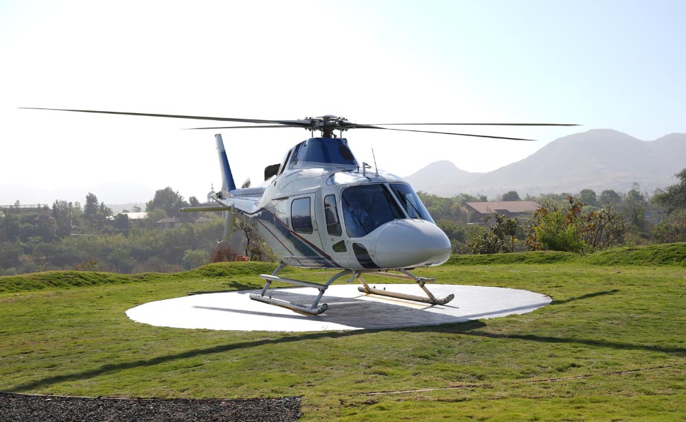 हेलीकॉप्टर उड़ानें परेशान, इंदौर-उज्जैन-ओंकारेश्वर रूट पर यात्रियों की संख्या कम, ऑनलाइन बुकिंग भी नहीं मिल रही