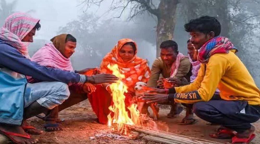 ठंड और कोहरे के बीच बारिश का अनुमान, मध्यप्रदेश के 16 जिलों में बूंदाबांदी, भोपाल-इंदौर में सूरज चमकेगा