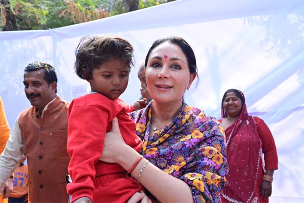 रोजगार के नए अवसर: दिया कुमारी ने घुमंतु समुदाय को सौंपे आर्थिक संसाधन