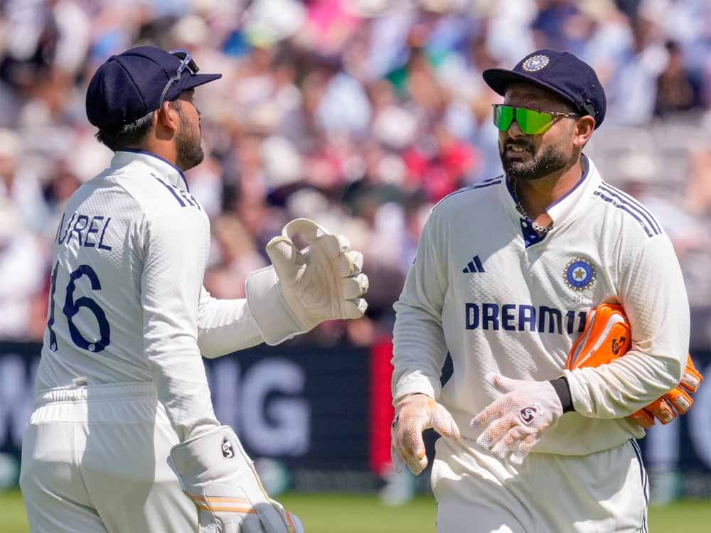 ऋषभ पंत संग कंपटीशन पर बोले ध्रुव जुरेल — मुकाबला नहीं, टीम के लिए मिलकर खेलना चाहता हूं