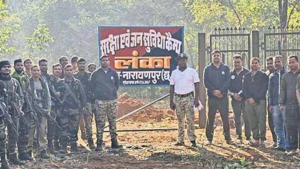 विकास की नई मिसाल: पुलिस ने बनाई लंका तक सड़क, ग्रामीणों को बड़ी सुविधा