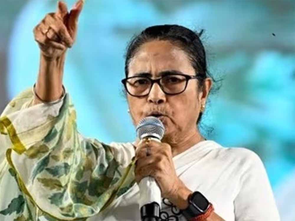 बंगाल में SIR को लेकर ममता का पलटवार, दूसरे फेज की शुरुआत पर उठाया अहम कदम