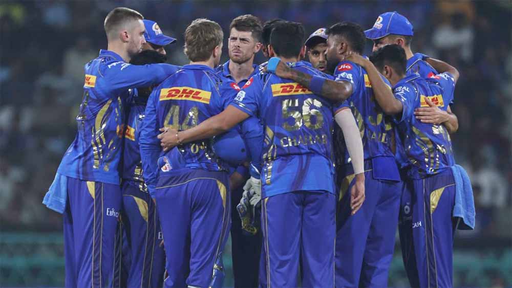 MI ने किए बड़े बदलाव: कई खिलाड़ियों का पत्ता कटा, IPL 2026 में पूरी तरह बदल जाएगी टीम