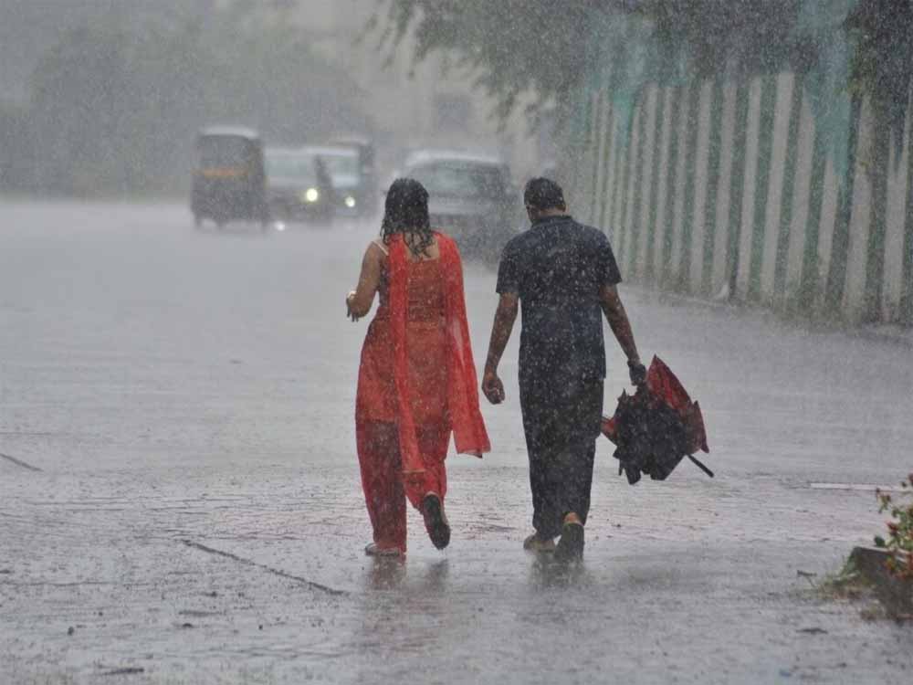 IMD अलर्ट: नवंबर में गिरेगी झमाझम बारिश, दिन रहेंगे ठंडे लेकिन रातें रहेंगी गर्म