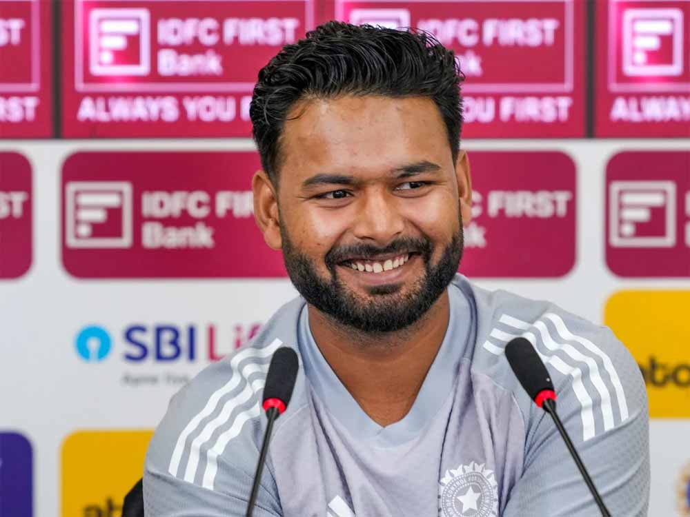 कप्तानी को लेकर ऋषभ पंत का रिएक्शन वायरल: ‘बहुत सम्मानित महसूस कर रहा हूं…’