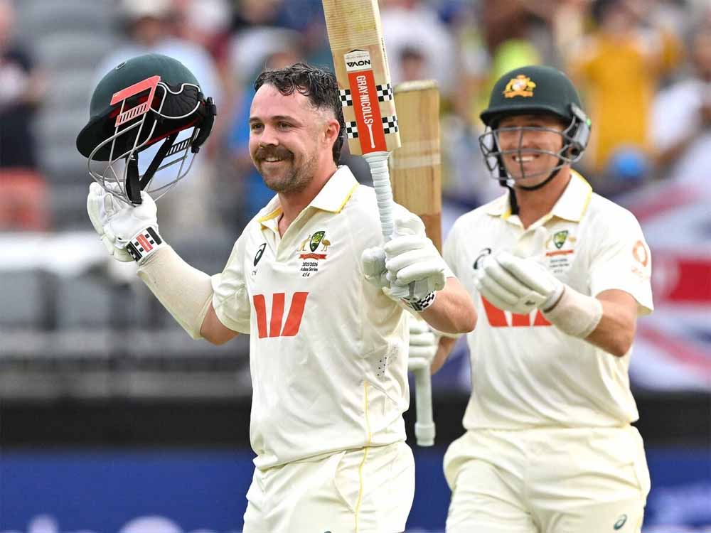 एशेज की धमाकेदार शुरुआत: ट्रेविस हेड की धुआंधार पारी से इंग्लैंड चित, ऑस्ट्रेलिया की 8 विकेट से जीत