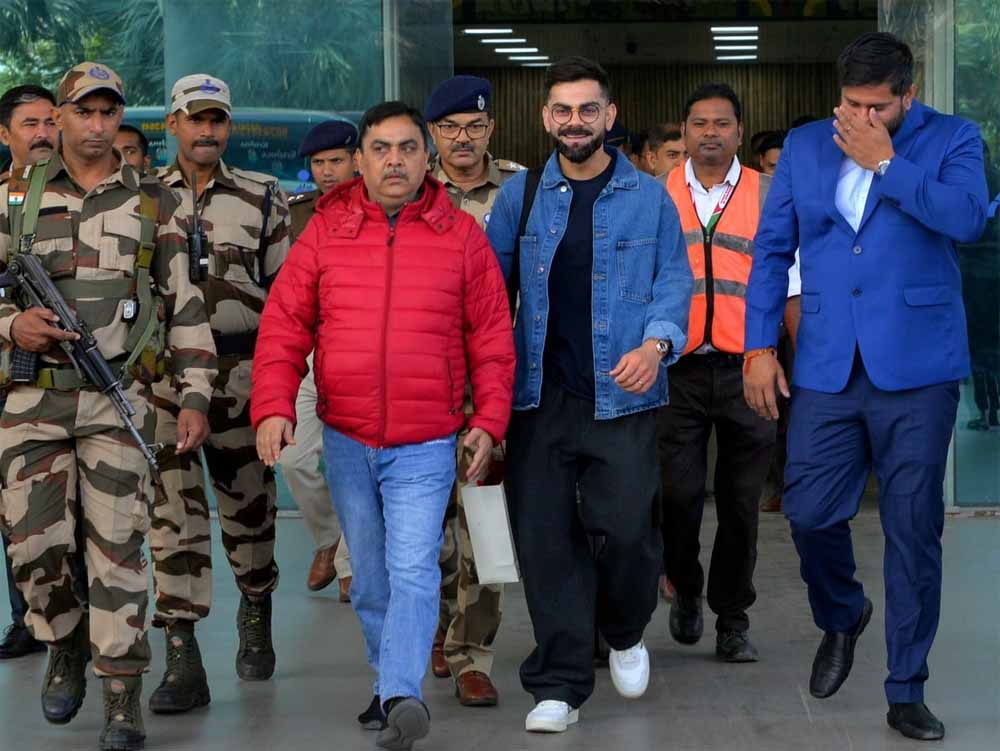 वनडे सीरीज से पहले विराट कोहली का रांची में आगमन, 30 नवंबर को धमाकेदार मुकाबला