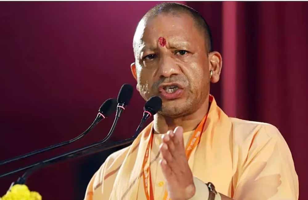 मुख्यमंत्री योगी आदित्यनाथ ने तरुण सागरम् तीर्थ, मुरादनगर में गुफा मंदिर का शुभारंभ किया