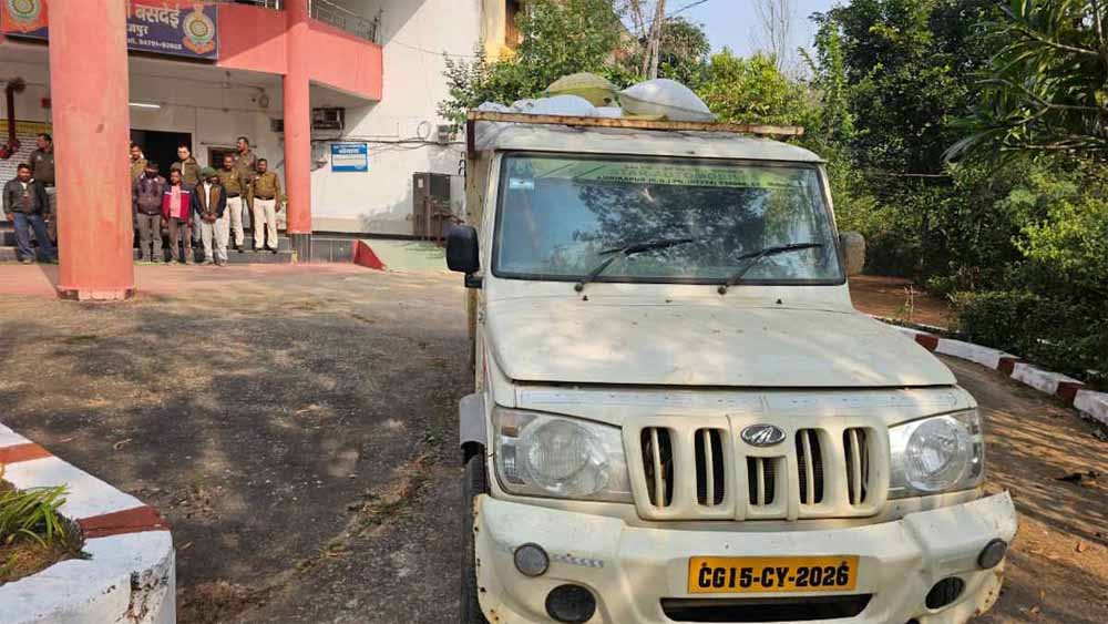 अवैध धान परिवहन पकड़ा गया: दो वाहन जब्त, प्रशासन सतर्क